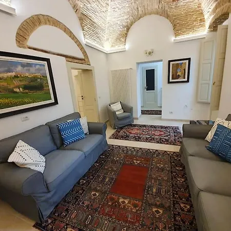 Casa Santa Maria - Beautifully restored house in centro storico Irsina Basilicata Puglia Esterno foto